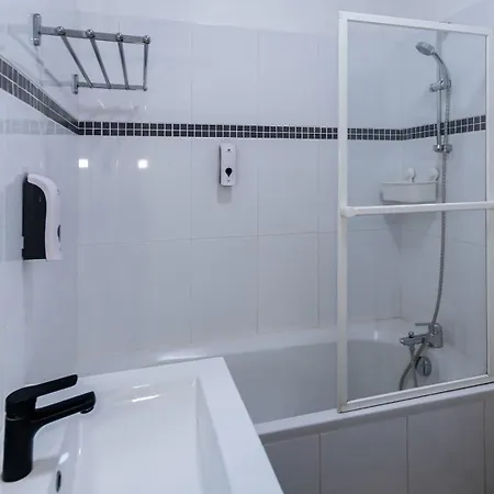 דירה - Parking - 2 - Hypercentre - 3e Etage אראס